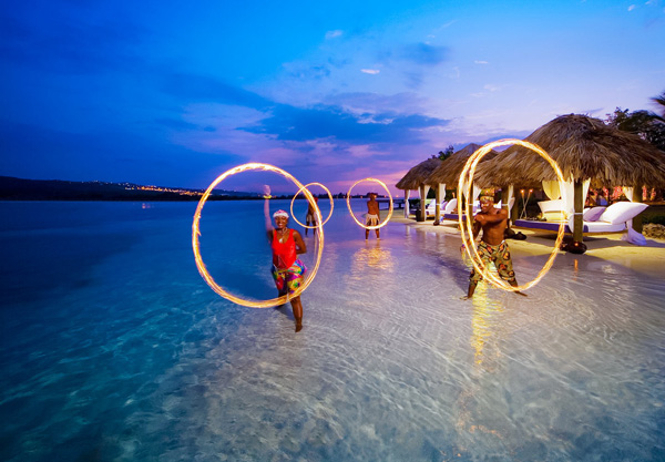  Sandals Royal Caribbean exterior