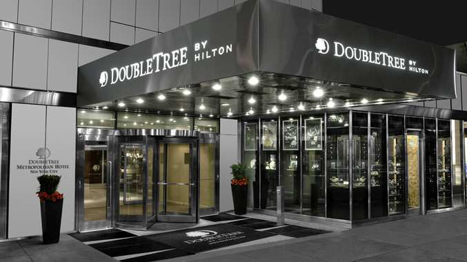 Doubletree Metropolitan exterior