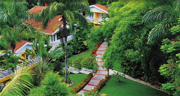 Sandals Grande Riviera Beach And Villa extérieur 2