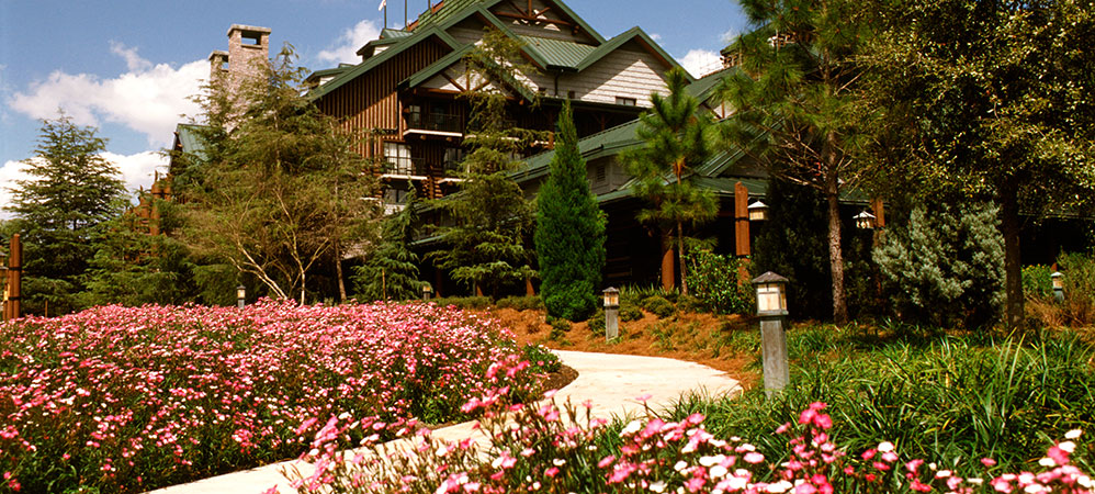 Disneys Wilderness Lodge lobby