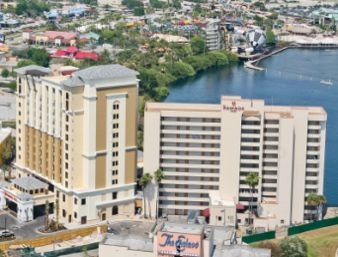 Ramada Plaza Resort exterior 