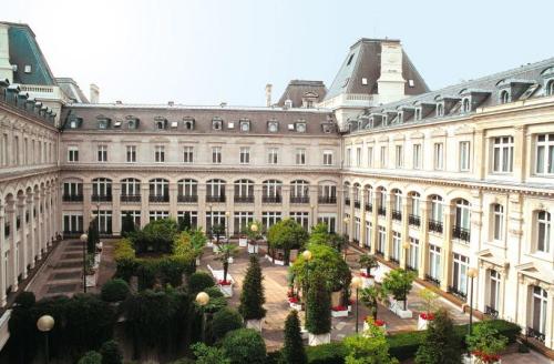 Crowne Plaza Paris Republique extérieur 2