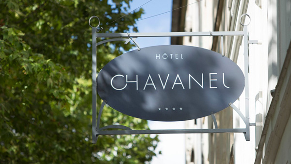 Hotel Chavanel exterior