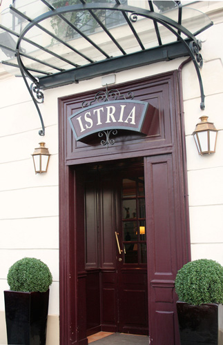 Istria Paris jardin