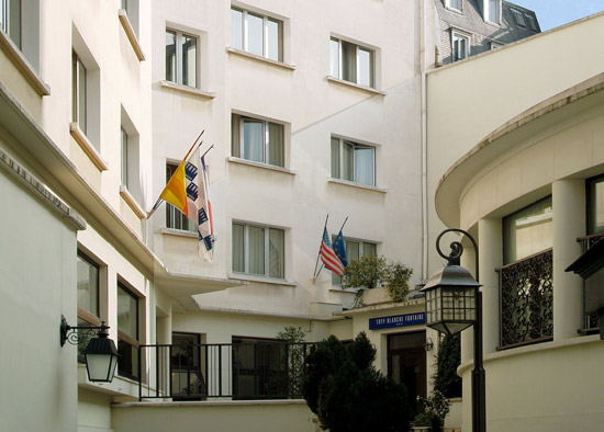 Timhotel Opera Blanche Fontaine
