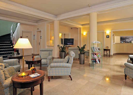 Timhotel Opera Blanche Fontaine