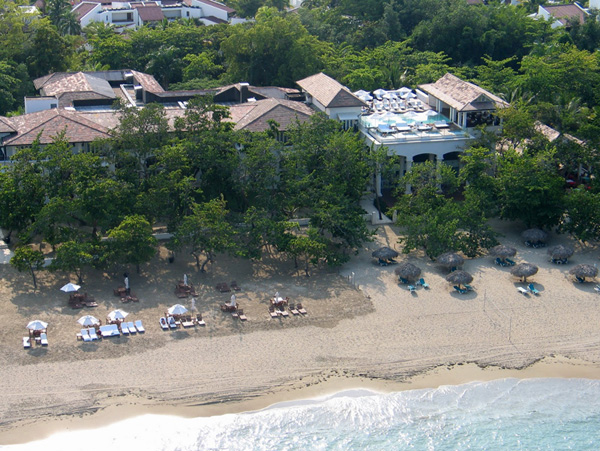 Casa Colonial Beach And Spa exterior
