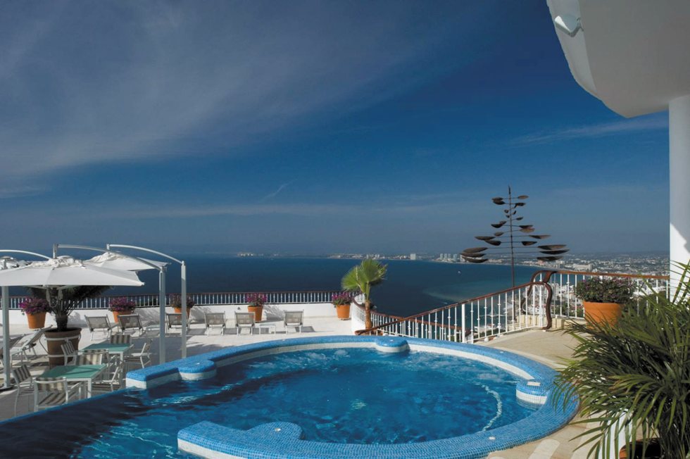 Grand Miramar Puerto Vallarta exterior