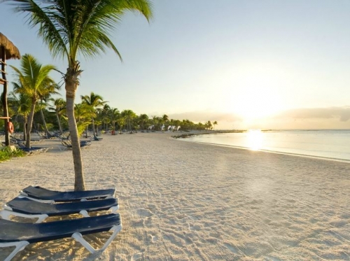 Barcelo Maya Beach Resort exterior