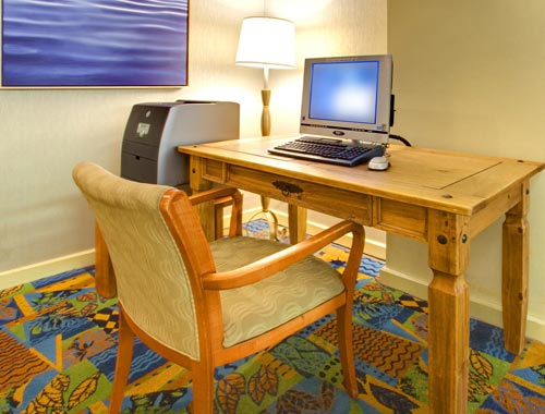 Holiday Inn On The Bay reception 