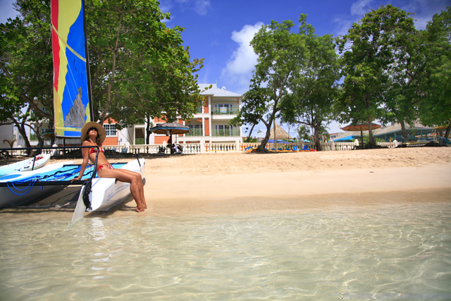 Bay Gardens Beach And Spa exterior 2