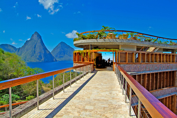 Jade Mountain exterior 2