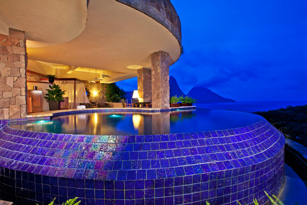 Jade Mountain exterior 2