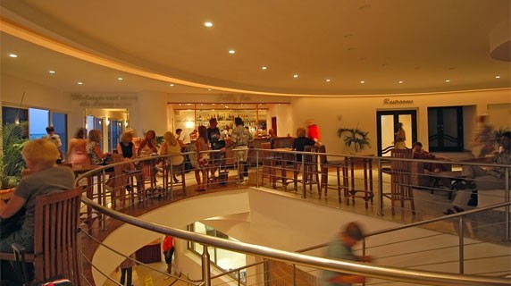 Sonesta Great Bay beach