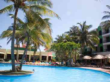 Hotel Club Tropical piscine